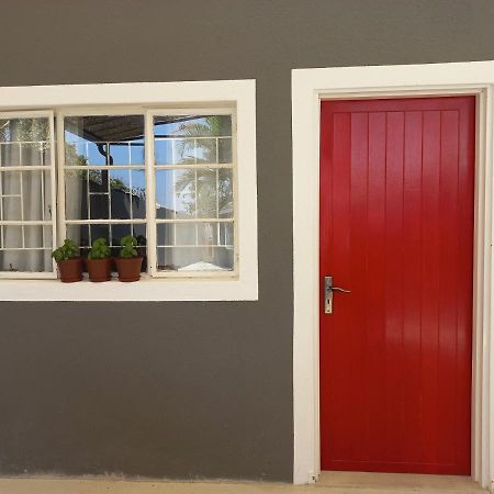 Urban Farm Haus Guesthouse Rundu Kültér fotó