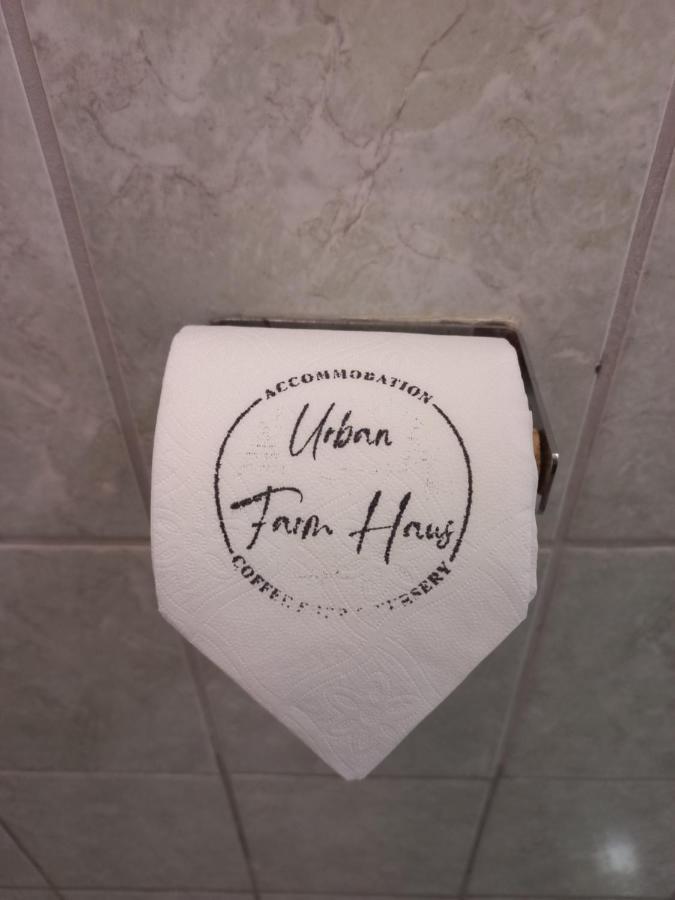 Urban Farm Haus Guesthouse Rundu Kültér fotó