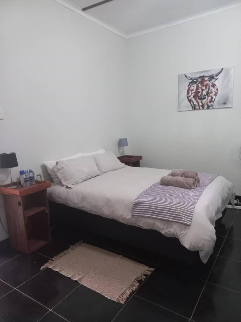 Urban Farm Haus Guesthouse Rundu Kültér fotó